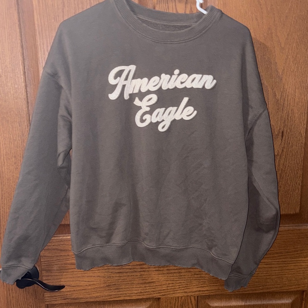 Women’s American Eagle Taupe Sweatshirt
